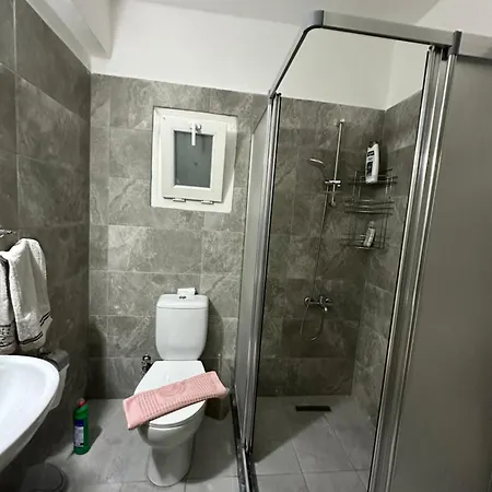 1c Newly Renovated 2 Bedroom Flat * Nicosia